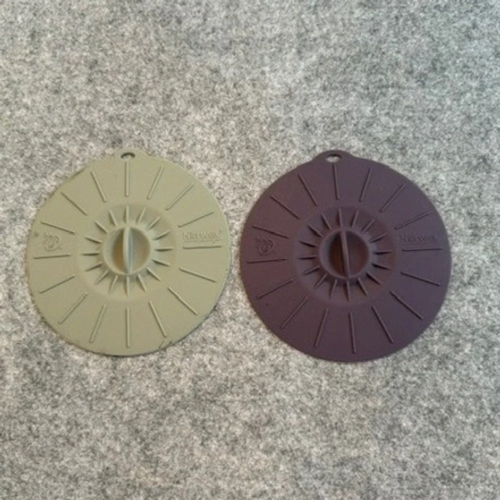 Norwex Silicone Jar Grippers 4 Inch Gray Purple Excellent Reusable 2 Pack